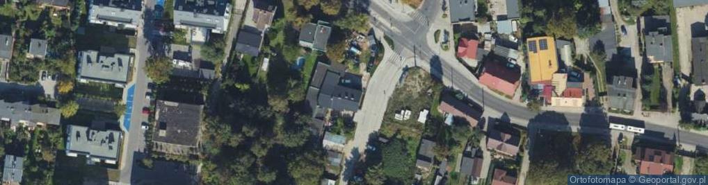 Zdjęcie satelitarne Paczkomat InPost GDY64M