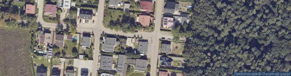 Zdjęcie satelitarne Paczkomat InPost GLH02M