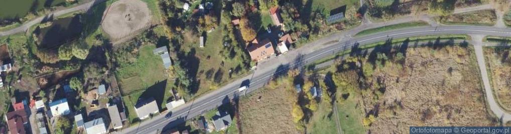 Zdjęcie satelitarne Paczkomat InPost GQN01M