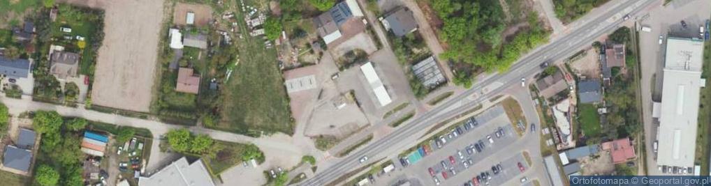 Zdjęcie satelitarne Paczkomat InPost GRM13M