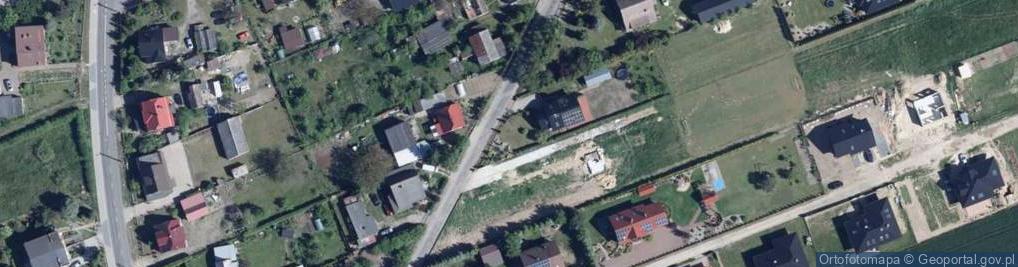 Zdjęcie satelitarne Paczkomat InPost GZE02M
