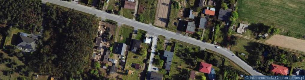 Zdjęcie satelitarne Paczkomat InPost HEN01M