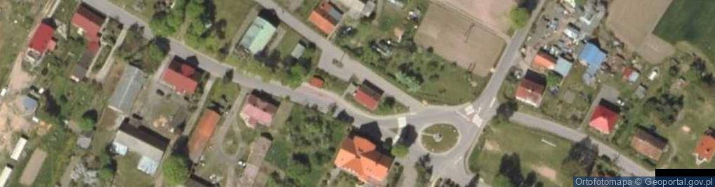 Zdjęcie satelitarne Paczkomat InPost IDZ01M