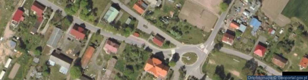 Zdjęcie satelitarne Paczkomat InPost IDZ01M