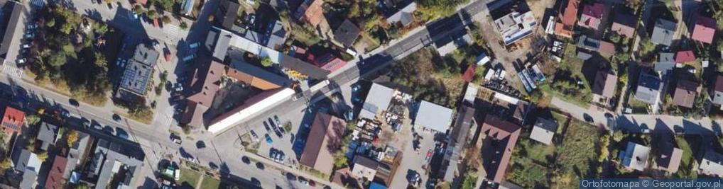 Zdjęcie satelitarne Paczkomat InPost IZI01M