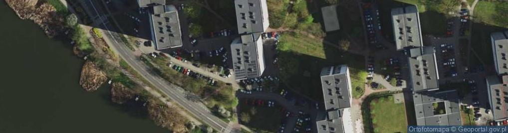 Zdjęcie satelitarne Paczkomat InPost KAT03H