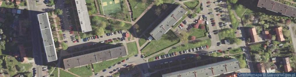 Zdjęcie satelitarne Paczkomat InPost KAT152M
