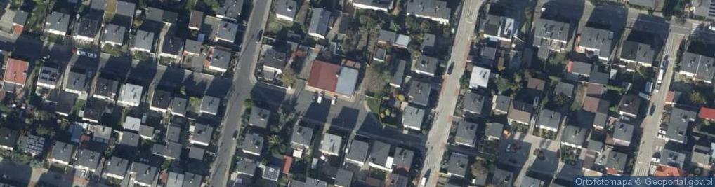 Zdjęcie satelitarne Paczkomat InPost KBA01BAPP