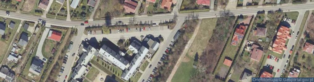 Zdjęcie satelitarne Paczkomat InPost KEN01M