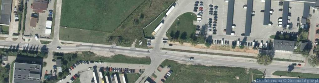 Zdjęcie satelitarne Paczkomat InPost KIE33M