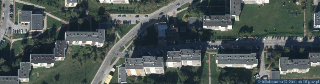 Zdjęcie satelitarne Paczkomat InPost KIE44M