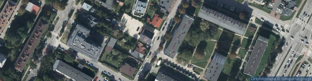 Zdjęcie satelitarne Paczkomat InPost KIE62M