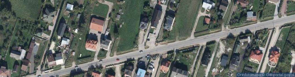 Zdjęcie satelitarne Paczkomat InPost KIE66M