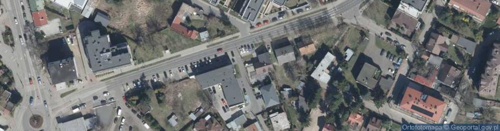 Zdjęcie satelitarne Paczkomat InPost KJN06M