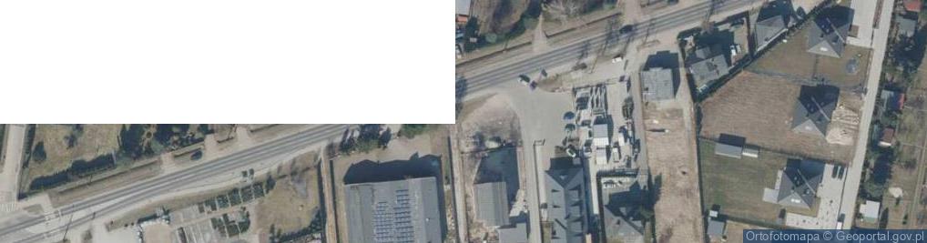 Zdjęcie satelitarne Paczkomat InPost KNL08M