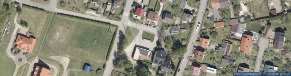 Zdjęcie satelitarne Paczkomat InPost KNO01M