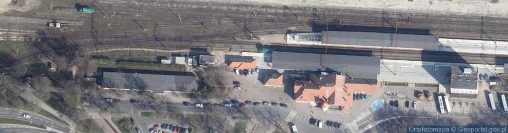 Zdjęcie satelitarne Paczkomat InPost KOL17M