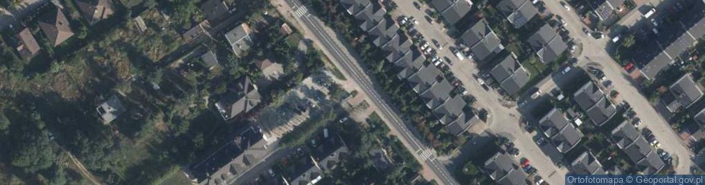 Zdjęcie satelitarne Paczkomat InPost KOM06M