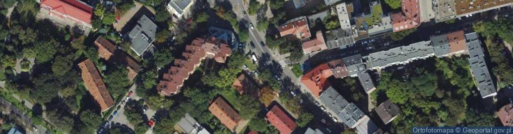 Zdjęcie satelitarne Paczkomat InPost KRA06APP