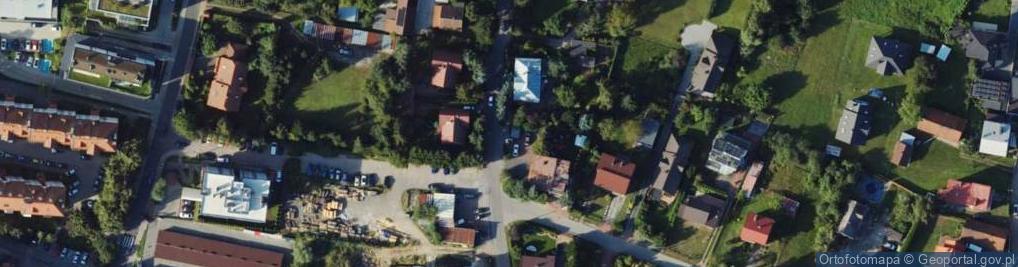 Zdjęcie satelitarne Paczkomat InPost KRA117M