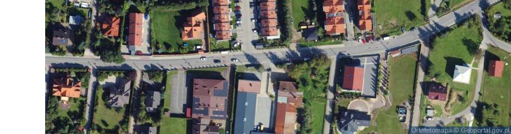Zdjęcie satelitarne Paczkomat InPost KRA157M