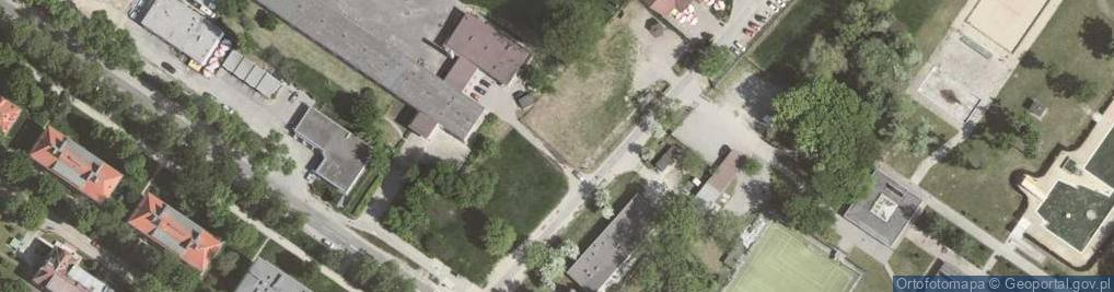 Zdjęcie satelitarne Paczkomat InPost KRA161M