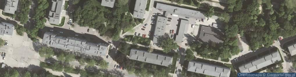 Zdjęcie satelitarne Paczkomat InPost KRA176M