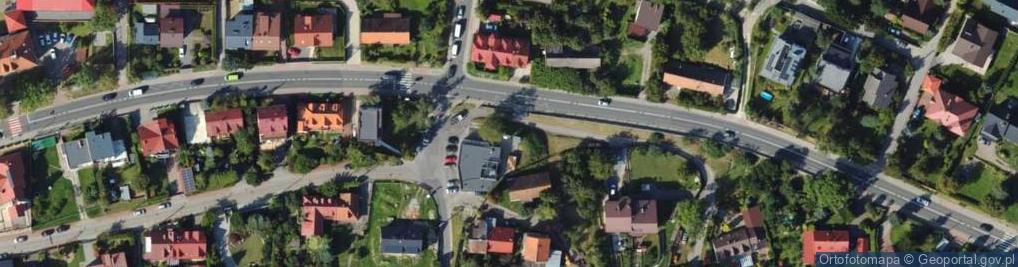 Zdjęcie satelitarne Paczkomat InPost KRA214M