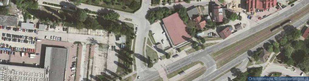 Zdjęcie satelitarne Paczkomat InPost KRA216M