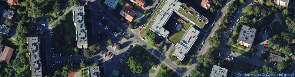 Zdjęcie satelitarne Paczkomat InPost KRA236M