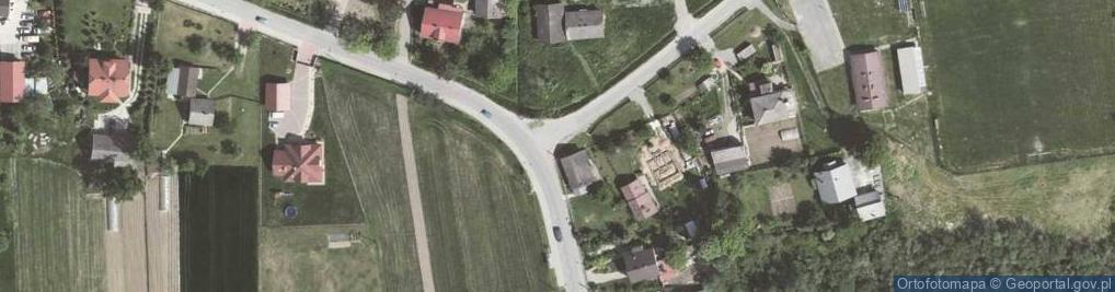 Zdjęcie satelitarne Paczkomat InPost KRA276M
