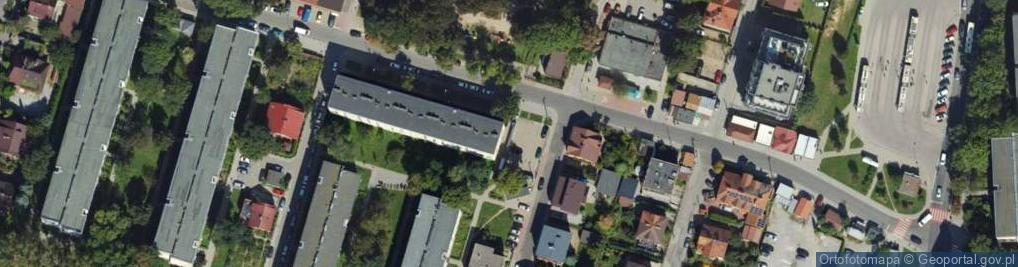 Zdjęcie satelitarne Paczkomat InPost KRA417M