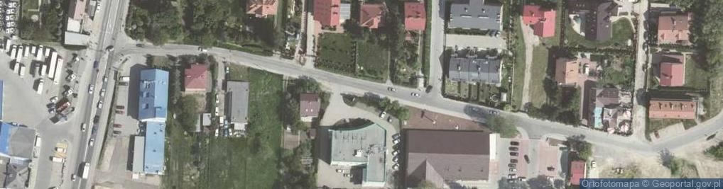 Zdjęcie satelitarne Paczkomat InPost KRA49M