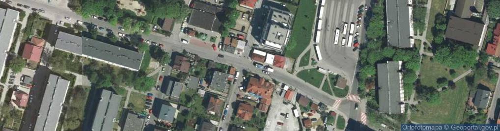 Zdjęcie satelitarne Paczkomat InPost KRA86M