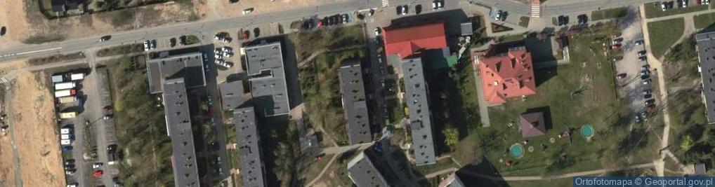 Zdjęcie satelitarne Paczkomat InPost KRC03M