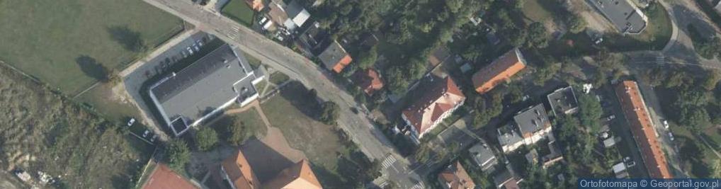 Zdjęcie satelitarne Paczkomat InPost KSC03M