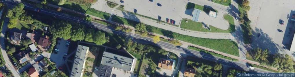 Zdjęcie satelitarne Paczkomat InPost KTR03BAPP