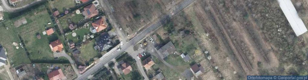 Zdjęcie satelitarne Paczkomat InPost KZMI01BAPP