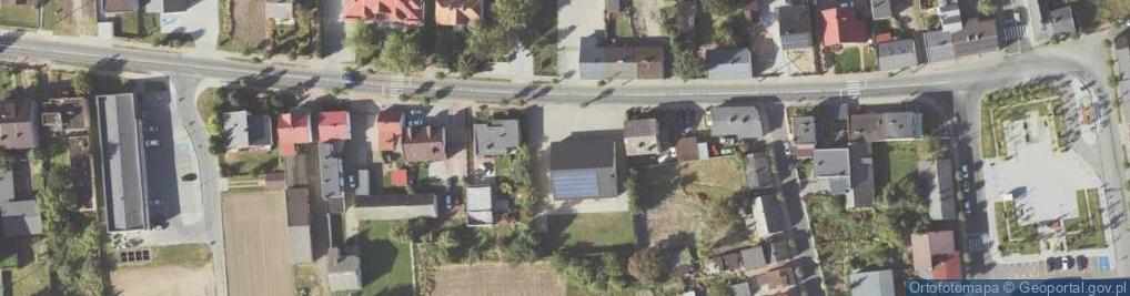 Zdjęcie satelitarne Paczkomat InPost LAD01A