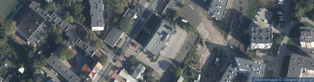 Zdjęcie satelitarne Paczkomat InPost LBO04M