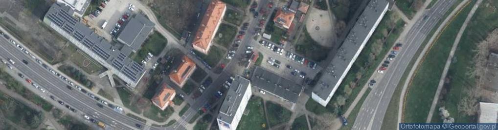 Zdjęcie satelitarne Paczkomat InPost LBU17M