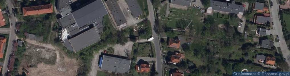 Zdjęcie satelitarne Paczkomat InPost LEG17M