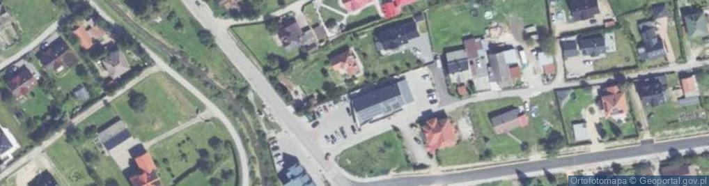 Zdjęcie satelitarne Paczkomat InPost LEKI01M