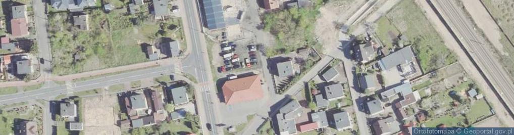 Zdjęcie satelitarne Paczkomat InPost LES02BAPP