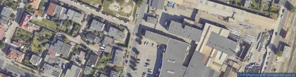 Zdjęcie satelitarne Paczkomat Inpost LES05A