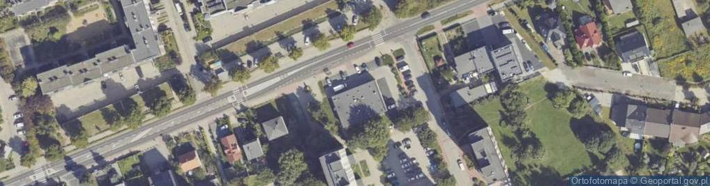 Zdjęcie satelitarne Paczkomat InPost LES11M