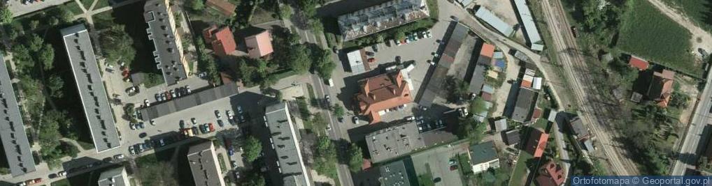 Zdjęcie satelitarne Paczkomat InPost LEZ01M