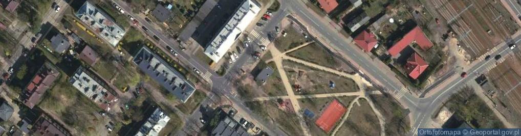 Zdjęcie satelitarne Paczkomat InPost LGE04M