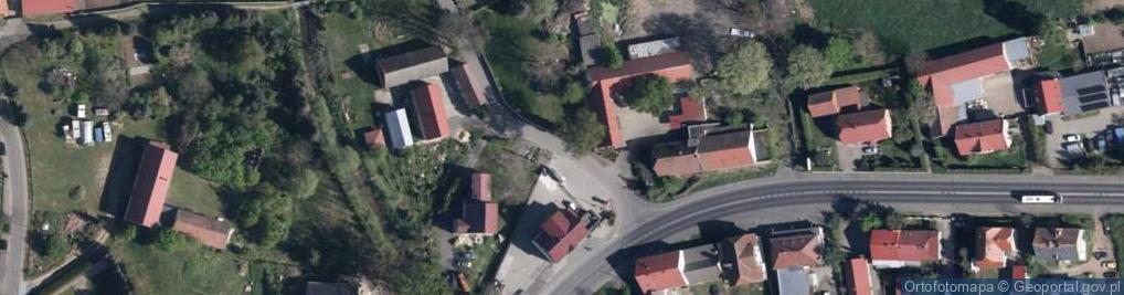 Zdjęcie satelitarne Paczkomat InPost LGV01M