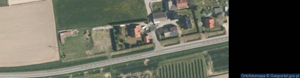 Zdjęcie satelitarne Paczkomat InPost LKA01BAPP